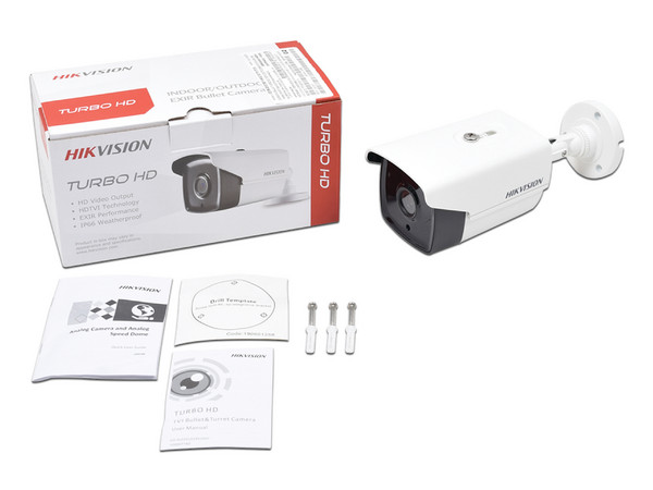 Cámara de vigilancia Hikvision de alta definición 720p con IR de hasta 40m. Color blanco.