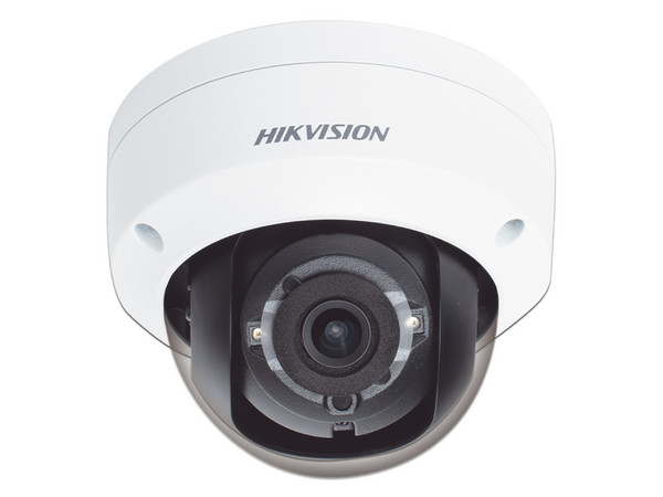 Cámara de Vigilancia tipo Domo Hikvision DS-2CE57U0T-VPITF de 8MP (3840 x 2160), IR hasta 30m, IP67, IK10.