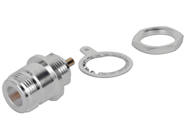 Conector Tipo N Hembra RF Industries para Montaje en Panel frontal, 2D Plano, Color Plateado.