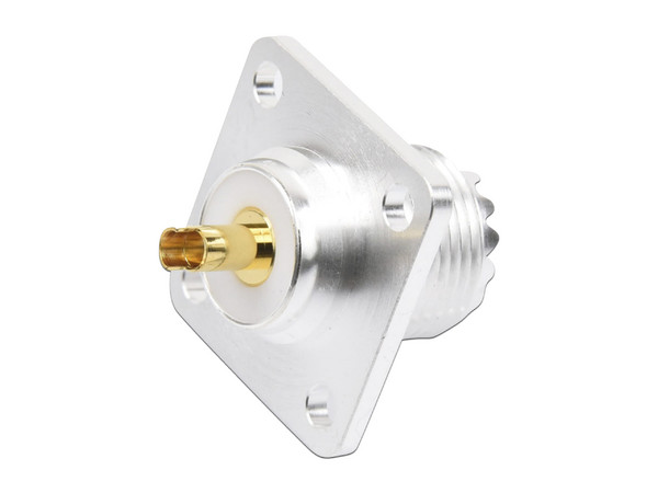 Conector UHF Hembra (SO-239) para Montaje de Chasis con 4 Hoyos a 18 mm, Terminal Soldable.