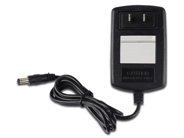 Fuente de Poder Regulada Saxxon PSU1203E de DC 12V - 3A, Certificación UL, Ideal para Equipos de CCTV, 1.2m. Color Negro.