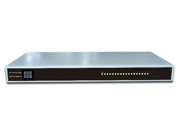 Fuente de Poder Regulada SAXXON PSU1220D18US con 18 canales de DC 12V, 20A para equipos de CCTV.
