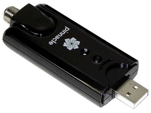 Pinnacle PCTV HD Pro Stick, Sintonizador de TV en Alta Definición (ATSC/NTSC) y Captura de Video con Control Remoto. Externo USB