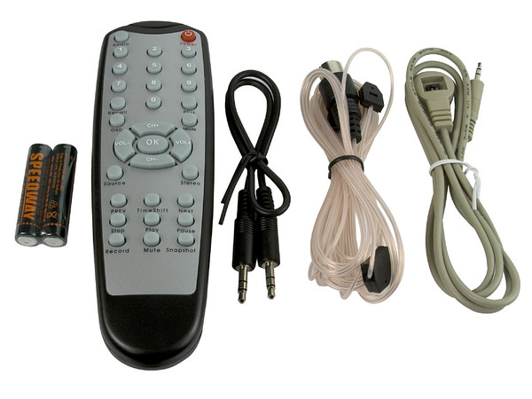 Tarjeta ZOGIS Real Angel 220 PCI, Captura de Video, Sintonizador de TV y de Radio FM con Control Remoto.