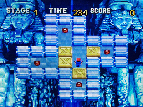 Genius Pocket Game Heeha 100 con 30 juegos a color tipo arcade clásicos instalados.