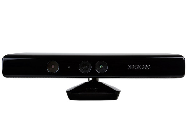 Consola Xbox 360 Slim con Kinect y 4GB de memoria, incluye 2 Juegos, Kinect Disneyland Adventures y Kinect Adventures.