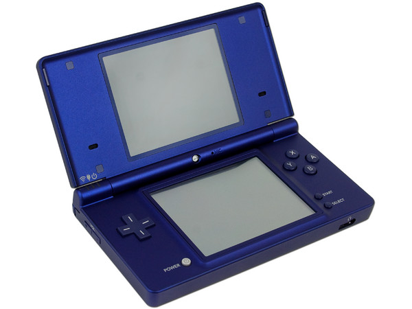 Consola Portátil Nintendo DSi Azul Metalico. (Reconstruida)