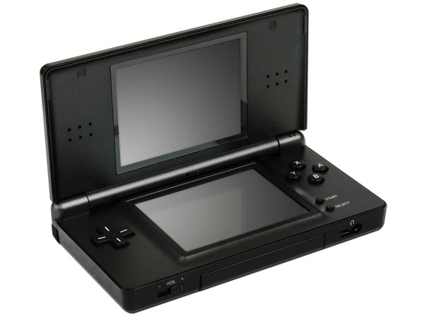 Consola Portátil Nintendo DSi Negra Pokemon. (Reconstruida)