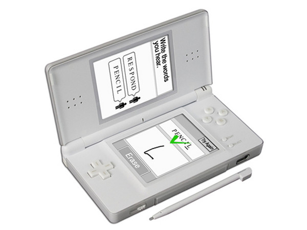 Nintendo DS Lite con  Brain Age 2 y Estuche Protector