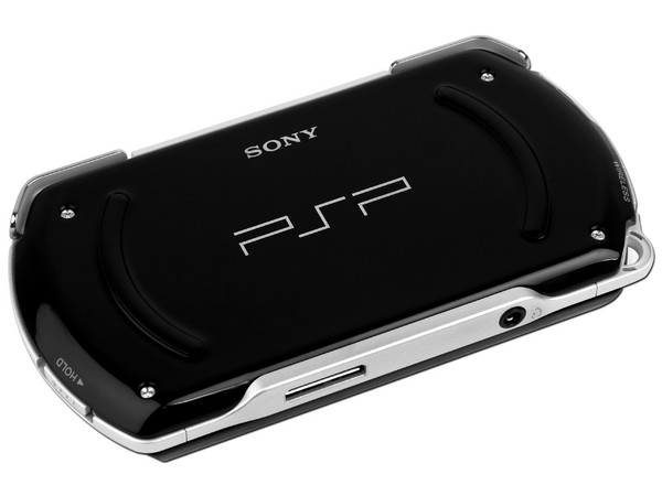 Consola SONY PSP Go incluye 3 juegos (Little BIG Planet, Ratchet & Clank  y SOCOM U.S. Navy Seals)