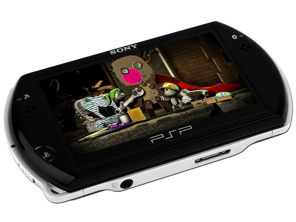 Consola SONY PSP Go incluye 3 juegos (Little BIG Planet, Ratchet & Clank  y SOCOM U.S. Navy Seals)