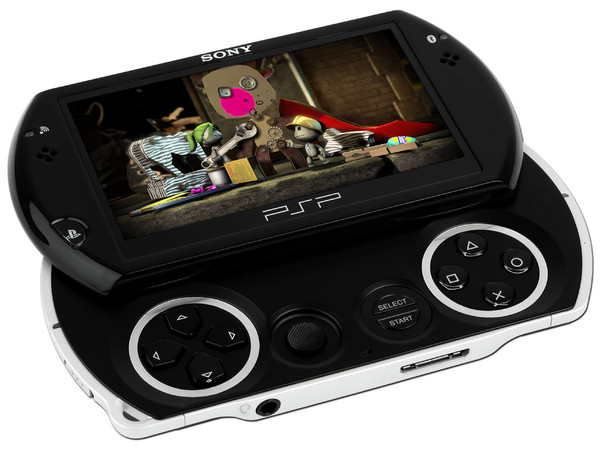 Consola SONY PSP Go incluye 3 juegos (Little BIG Planet, Ratchet & Clank  y SOCOM U.S. Navy Seals)