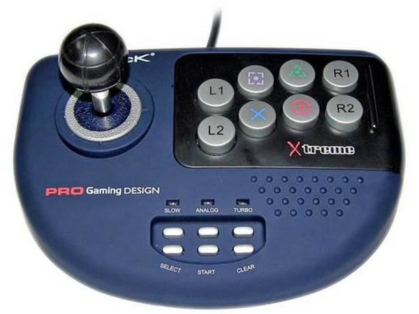 Control tipo ARCADE Xtreme Player, 8 botones programables, vibración, Compatible con PS2 y PC (USB).