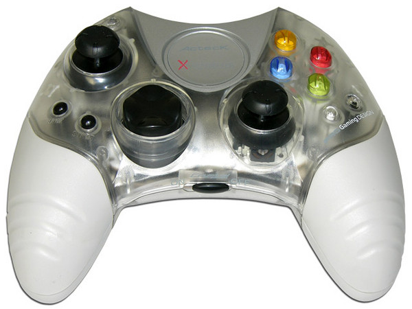 Game Pad Acteck Crystal Edition para Xbox y PC (USB), 8 botones de acción, 2 Sticks análogos, 2 motores de vibración.