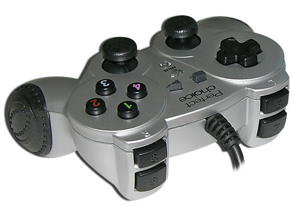Game Pad Perfect Choice, 8 Botones de acción y 2 Motores de vibración, USB. (para manos chicas)