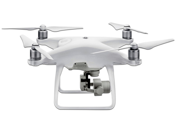 Drone DJI phantom, grabación en 4K, con autonomía de hasta 30 min y vuelo de hasta 6 km.