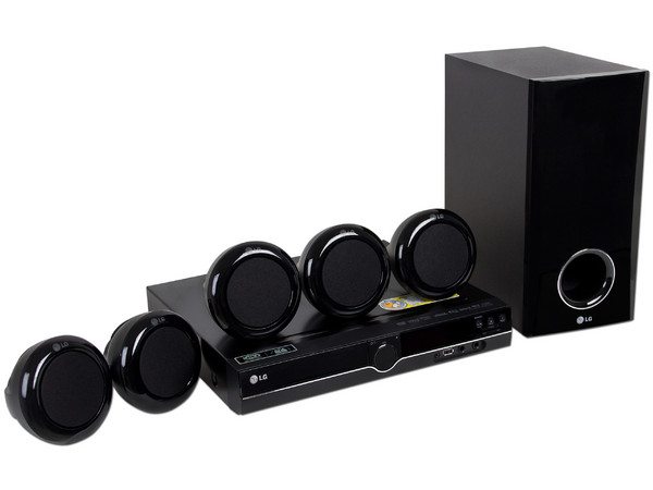 Home Theater LG, Audio 5.1, Dolby Digital, Reproductor de DVD, USB, 300 Watts.