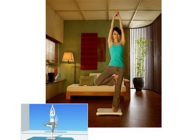 Wii Fit para Nintendo Wii. Actividades: Equilibrio, Aeróbic, Yoga y Tonificación.