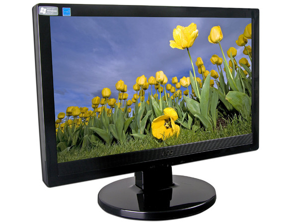 Monitor LCD AOC Widescreen de 15.6