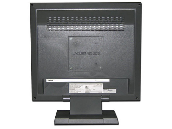 Monitor LCD Daewoo 710S de 17