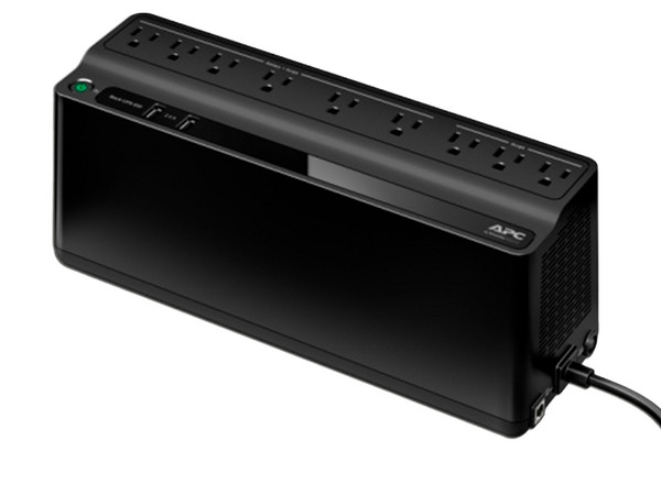 UPS APC BE850M2, 850VA (450Watts) con 9 contactos NEMA 5-15R, 2 puertos USB para carga, 120V.
