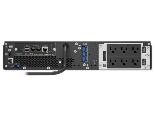 UPS APC Smart SRT de 1000VA(900W), con 6 contactos NEMA 5-15R.