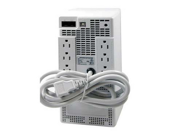 UPS Tripp Lite Smart UPS 700USB, 700VA, Interfase USB.