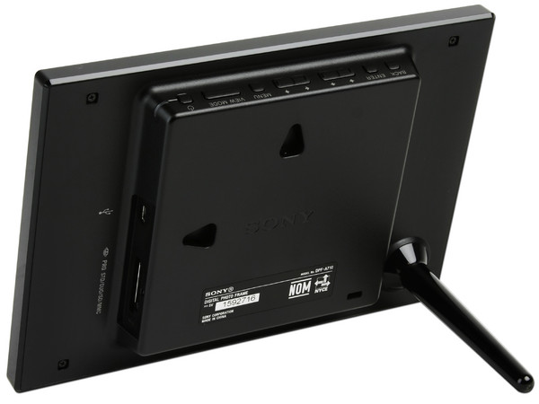 Portarretrato Digital Sony DPF-A710 con LED de 7