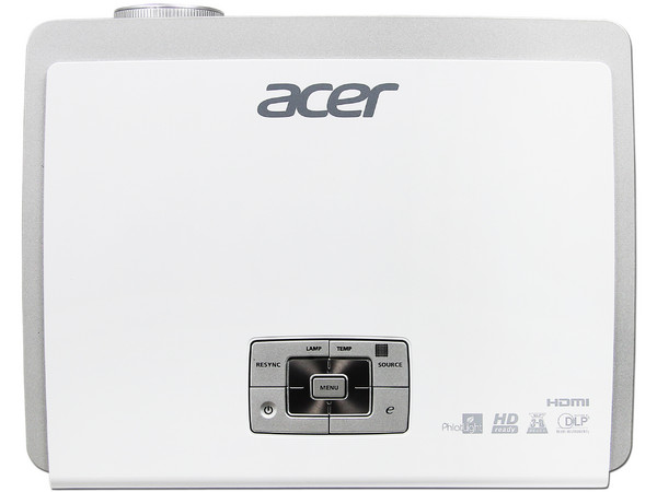 Proyector Acer K330 LED, HD Widescreen (1280x800), HDMI, 500 ANSI-Lumens.
Reproduce Videos, MP3s y Fotos desde memorias USB/SD.