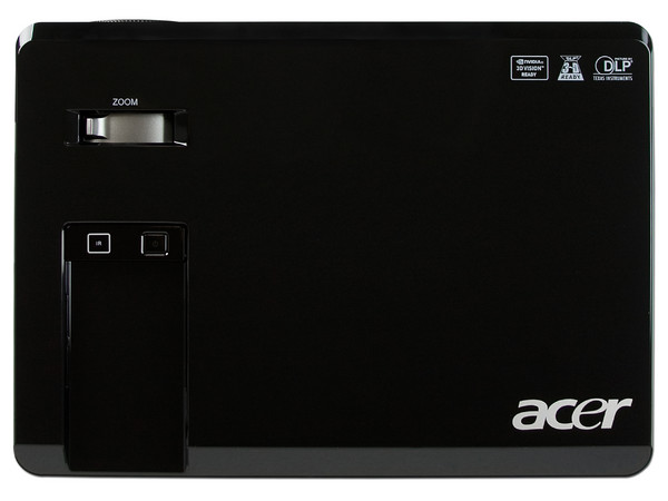 Proyector Acer X1261, Resolución de 1,024 x 768 y 2500 lúmenes. Nvidia 3D Vision Ready
