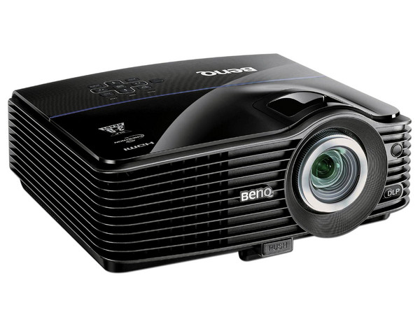 Proyector BenQ MX760, Resolución de 1024 x 768, Contraste 5300:1, 3700 ANSI lúmenes y 3D Ready.