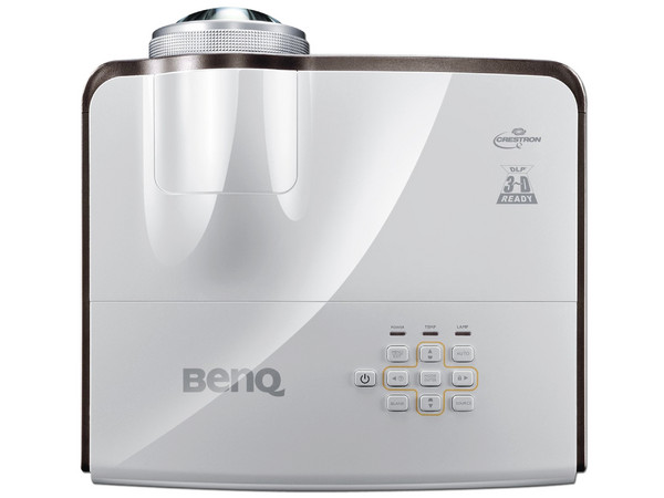 Proyector BenQ MX810ST, Resolución de 1024 x 768, Contraste 4600:1, 2500 ANSI lúmenes y 3D Ready.