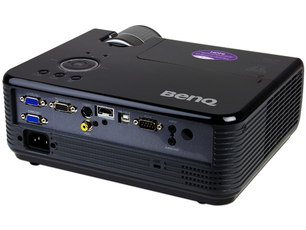 Proyector BenQ MX511, Resolución de 1024 x 768, Contraste 3000:1, 2700 ANSI lúmenes y 3D Ready.