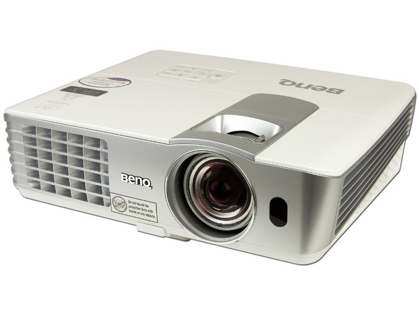 Proyector BenQ MS612ST, Resolución de 800 x 600, Contraste 5000:1, 2500 ANSI Lumens y 3D Ready.