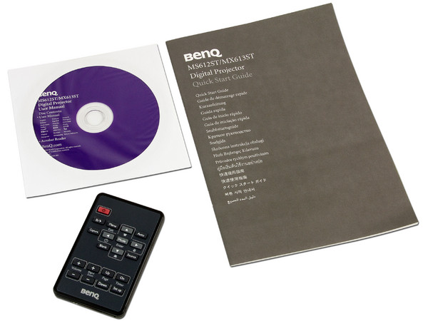 Proyector BenQ MX613ST, Resolución de 1024 x 768, Contraste 3000:1, 2500 ANSI-Lumens y 3D Ready.