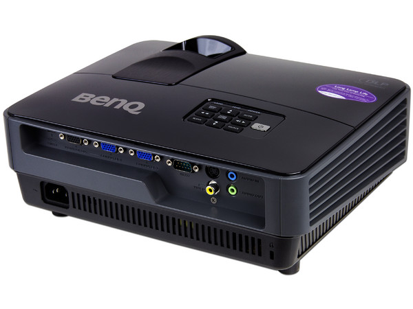 Proyector BenQ MS500+, Resolución de 800 x 600 y 2700 ANSI lúmenes.