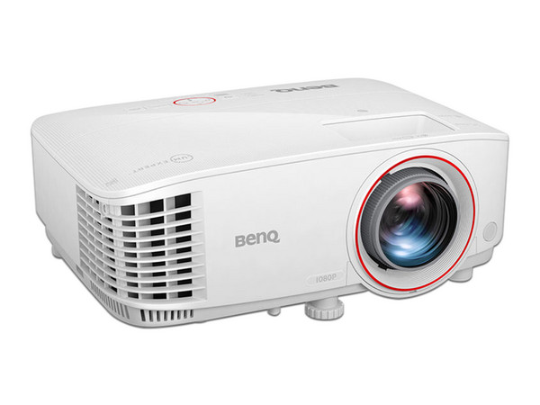 Proyector BenQ TH671ST, 
Resolución Full HD (1920 x 1080), 
Contraste 10,000:1 y 3,000 ANSI-Lumens.
