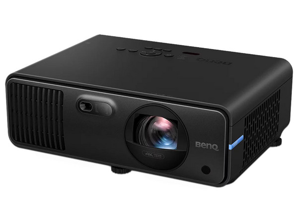Proyector DLP BenQ LK835ST: 
Resolución Ultra HD 4K (3840 x 2160), 
Contraste 3.000.000:1 y 4000 ANSI-Lúmenes, 
HDMI, Bocina Integrada, Wi Fi, 3D,
Color Negro.