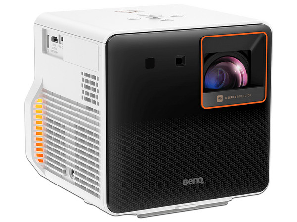 Proyector BenQ X300G DLP, 
Resolución UHD 4K (3840x2160), 
Brillo de 2000 lúmenes ANSI, 
Contraste 600,000:1, 
Conectividad Wi-Fi y Bluetooth.