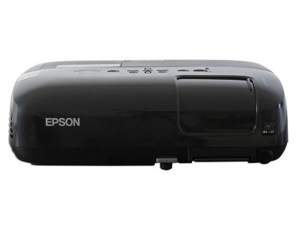 Proyector Epson PowerLite S6+, Resolución de 800x600 y 2,200 lúmenes.