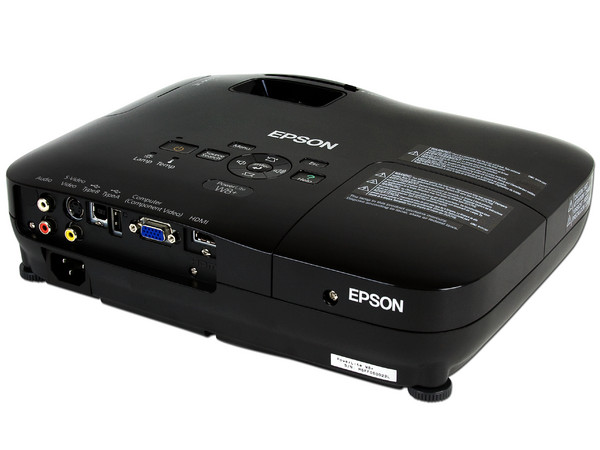 Proyector Epson PowerLite W8+, Resolución de 1280x800 y 2,500 lúmenes.