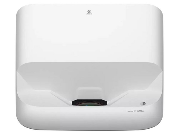 Proyector 3LCD Epson EpiqVision Ultra LS650, 
Resolución Ultra HD 4K (3840 x 2160), 
3600 Lúmenes, 
Pantalla de Hasta 120