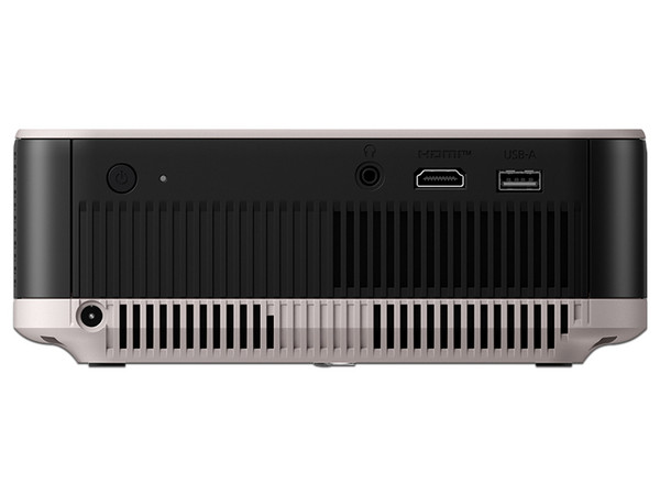 Proyector Portátil Epson Lifestudio POP EF61:
Resolución Full HD (1920 X 1080),
700 ANSI-Lúmenes,
HDMI, USB Tipo A, Salida 3.5mm,
Wi-Fi 6, Bluetooth 5.2,
Android 14, Color Beige.