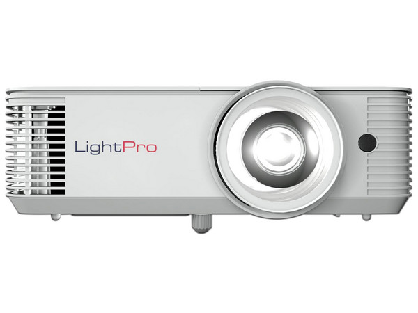 Proyector InFocus DLP de tiro corto con 3800 lúmenes de brillo, resolución XGA (1280 x 800).