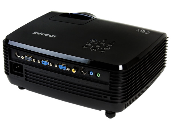 Proyector InFocus IN102 Resolución de 800 x 600 y 2500 Lúmenes.