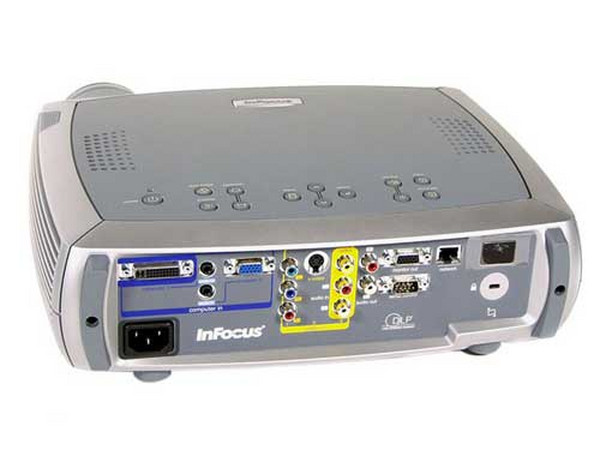 Proyector In Focus LP650 de 2500 Lumens