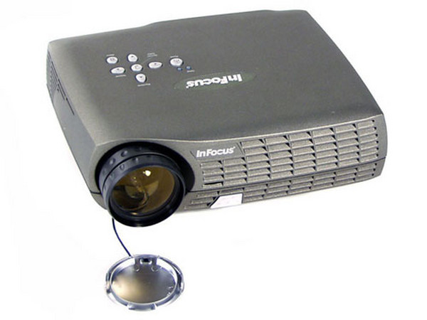 Proyector In Focus LP70 de 1100 Lumens