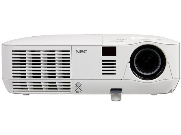 Proyector NEC V260, Resolución de 800 x 600 y 2600 ANSI lúmenes, 3D Ready.