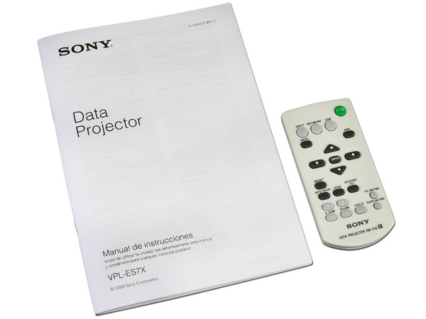 Proyector Sony VPL-ES7X, Resolución de 800 x 600 y 2,000 lúmenes.