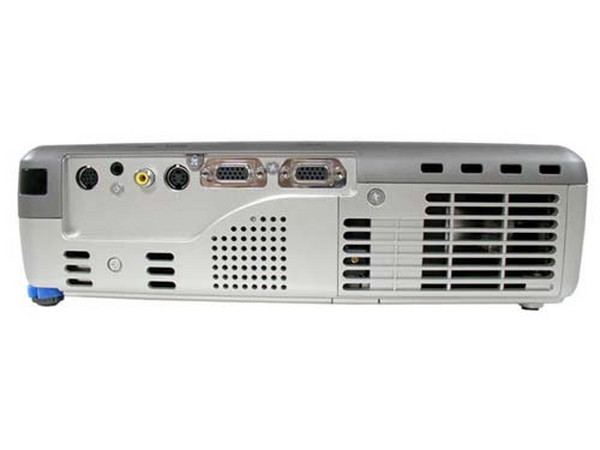 Proyector Toshiba TLP-S30U, 1400 Lumens, 800X600,  2.2Kg, Maletín y Control Remoto